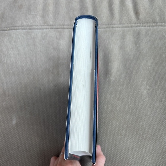 A Delicate Truth - John Le Carré. Hardcover. Novel. Like New. - Picture 12 of 13